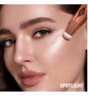 Кремовий хайлайтер Charlotte Tilbury Beauty Wand - відтінок Spotlight