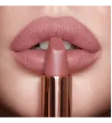 Помада для губ Charlotte Tilbury Matte Revolution Lipstick - Pillow Talk
